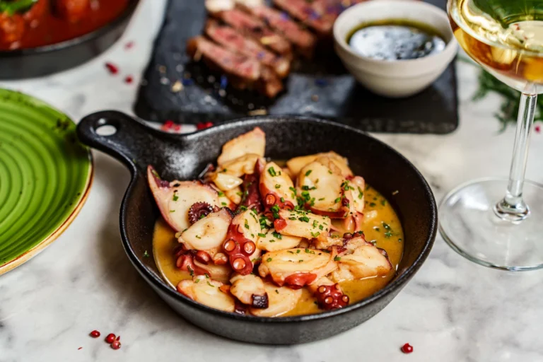 Garlic octopus